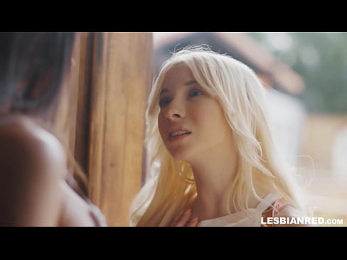 ❤️ Qiz bir necha oydan keyin uyga keladi va o'gay onasining mushukini yeydi Sifatli pornoda bizda ❌️❤